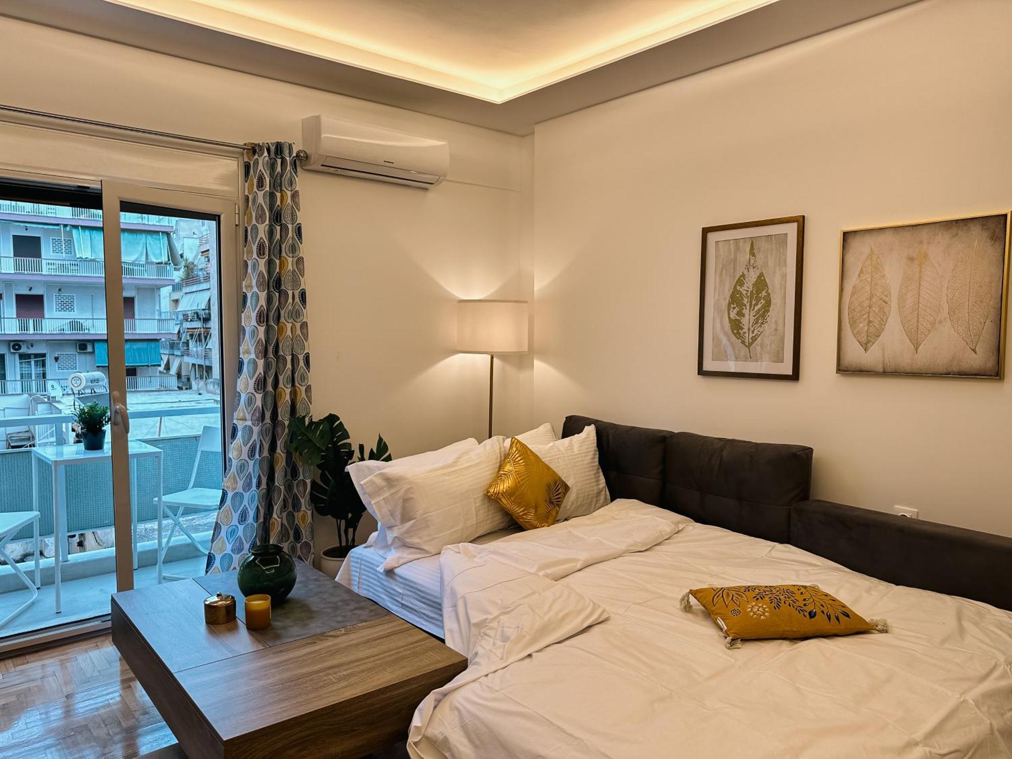 Acropolis Aria Apartment-steps To Metro & Tram * Atenas
